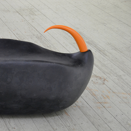 Form (Schwarz + Orange), 2018, Sculpture, Plastics, Metal, pigments, lacquer, 64 x 147 x 52 cm, Exhibition view